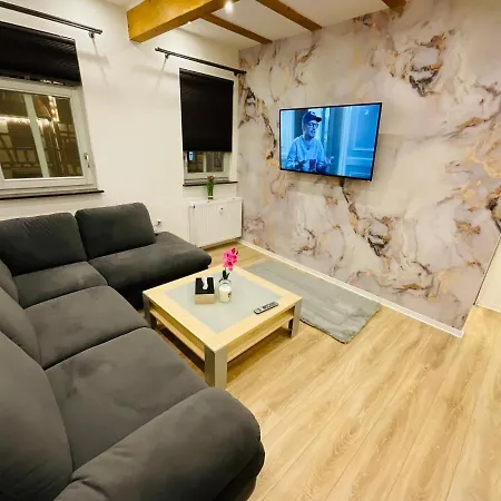 Apartment - Am Marktplatz - Up To 5 - Next To Frankfurt And Hanau - Coffee And Snacks - Netflix, Prime,