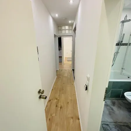 - Am Marktplatz - Up To 5 - Next To Frankfurt And Hanau - Coffee And Snacks - Netflix, Prime, Nidderau