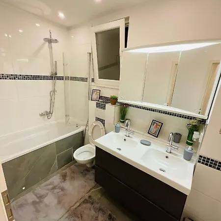 Lejlighed - Am Marktplatz - Up To 5 - Next To Frankfurt And Hanau - Coffee And Snacks - Netflix, Prime, Nidderau