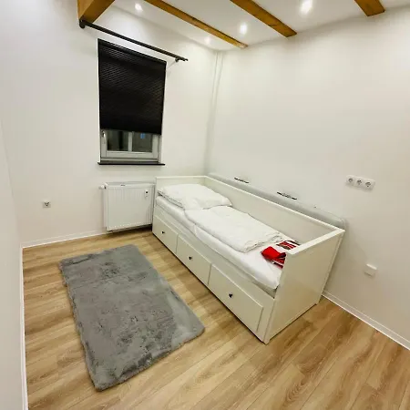 - Am Marktplatz - Up To 5 - Next To Frankfurt And Hanau - Coffee And Snacks - Netflix, Prime,