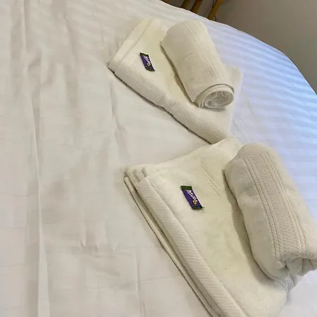 - Am Marktplatz - Up To 5 - Next To Frankfurt And Hanau - Coffee And Snacks - Netflix, Prime,