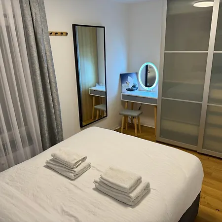 Apartment - Am Marktplatz - Up To 5 - Next To Frankfurt And Hanau - Coffee And Snacks - Netflix, Prime,