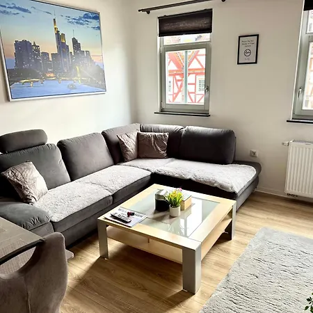 - Am Marktplatz - Up To 5 - Next To Frankfurt And Hanau - Coffee And Snacks - Netflix, Prime, Lejlighed