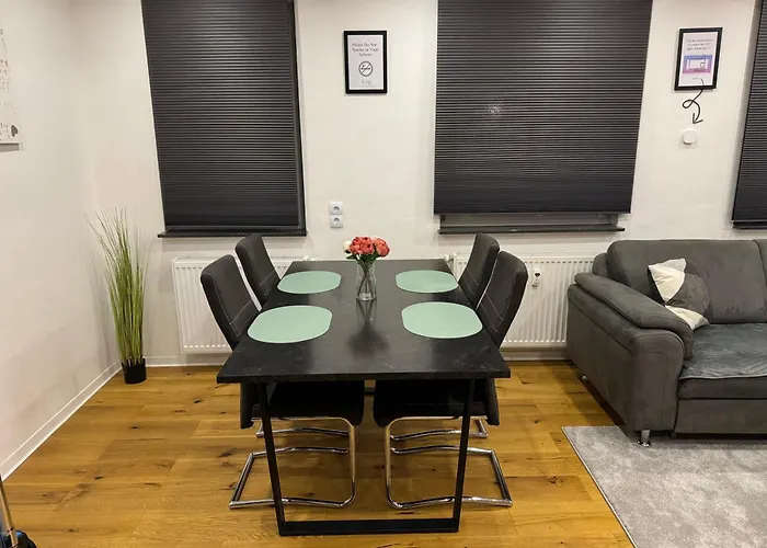 Apartment - Am Marktplatz - Up To 5 - Next To Frankfurt And Hanau - Coffee And Snacks - Netflix, Prime, *