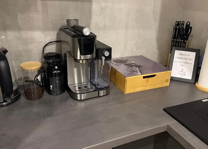 - Am Marktplatz - Up To 5 - Next To Frankfurt And Hanau - Coffee And Snacks - Netflix, Prime, Apartment